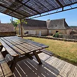 Le Clos De Bizaillac Avec Piscine Chauffee Marquay